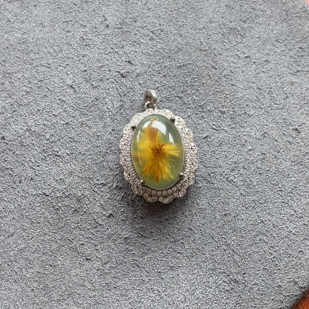 银S925镶嵌蛇纹石玉颈饰