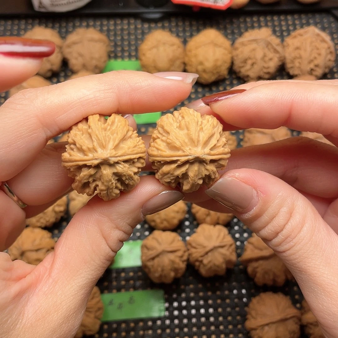 文玩核桃吊坠28尺全品粗筋0004