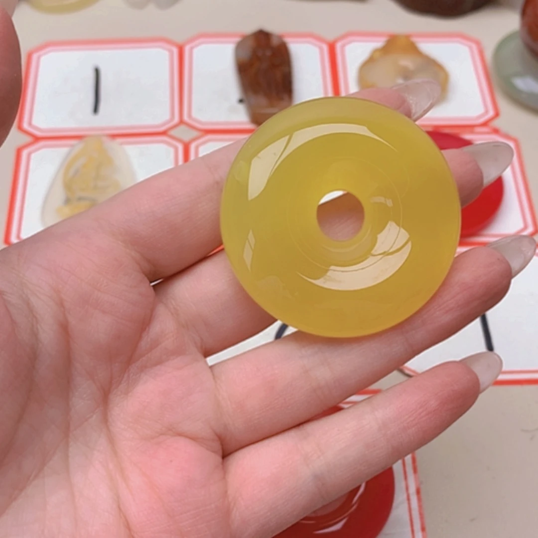 【闪购商品】玛瑙/玉髓未镶嵌珠宝半成品彭*亮
