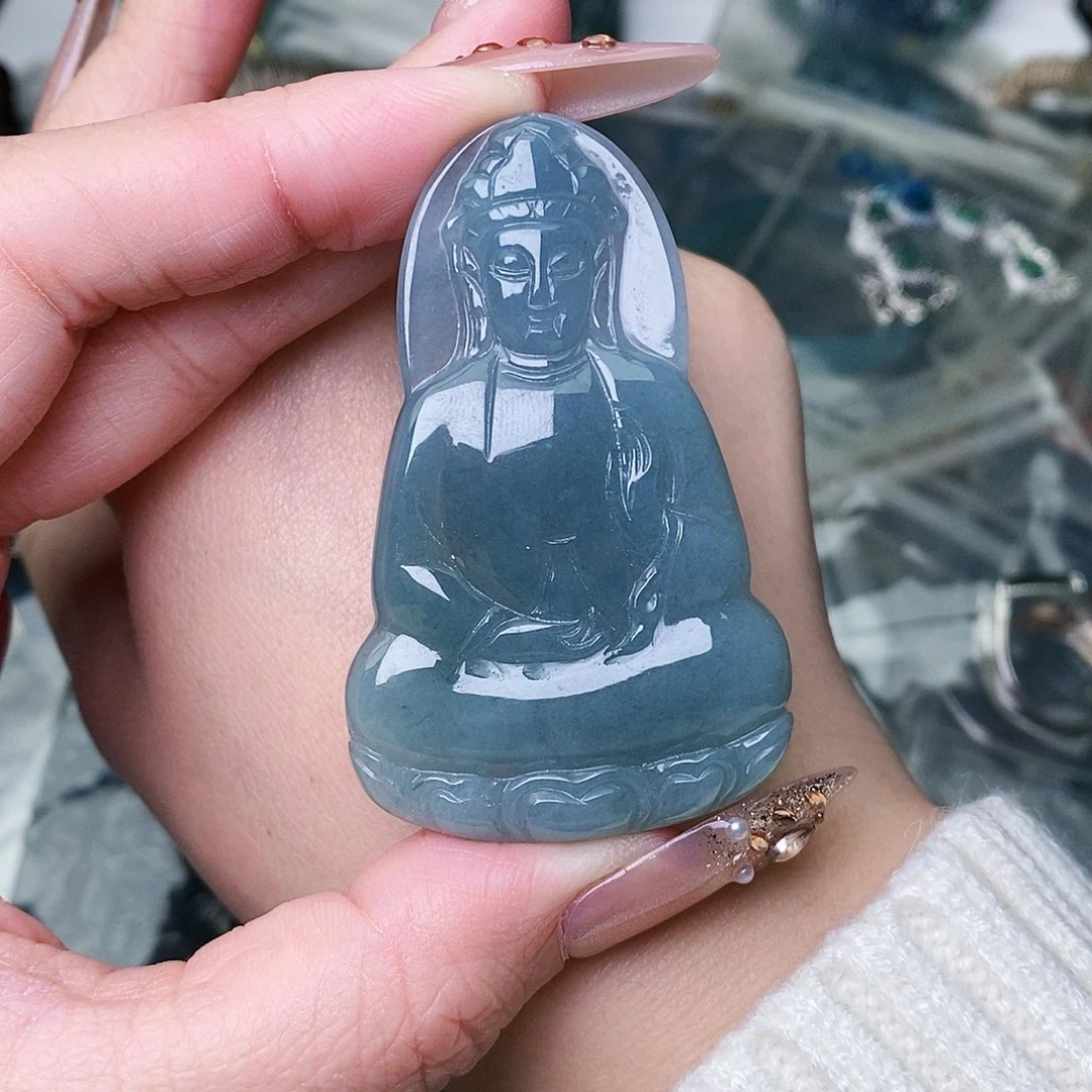 颈饰未镶嵌翡翠