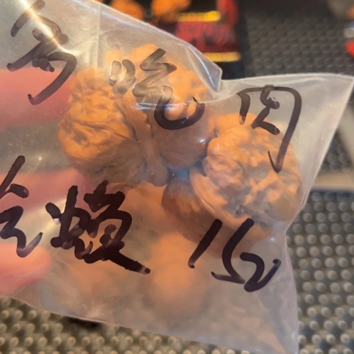 多***肉文玩核桃吊坠核桃