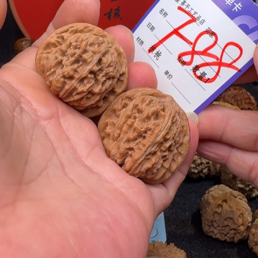 文玩核桃把件40四座楼