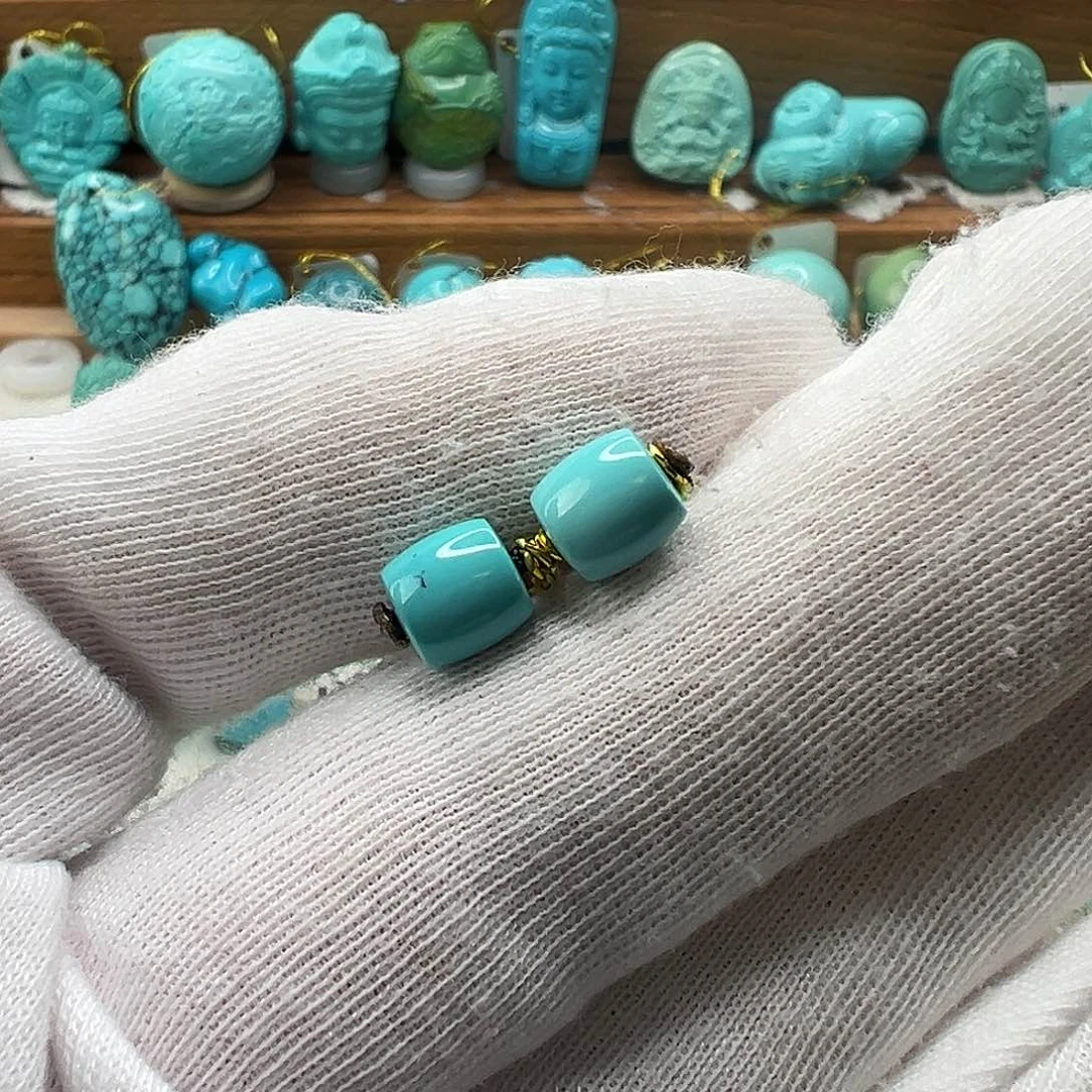 绿松石配饰未镶嵌