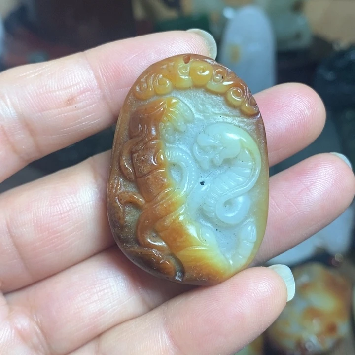 和田玉颈饰未镶嵌