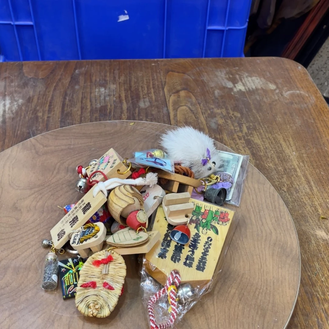 1号箱-微瑕_ 回流物品，不是全新