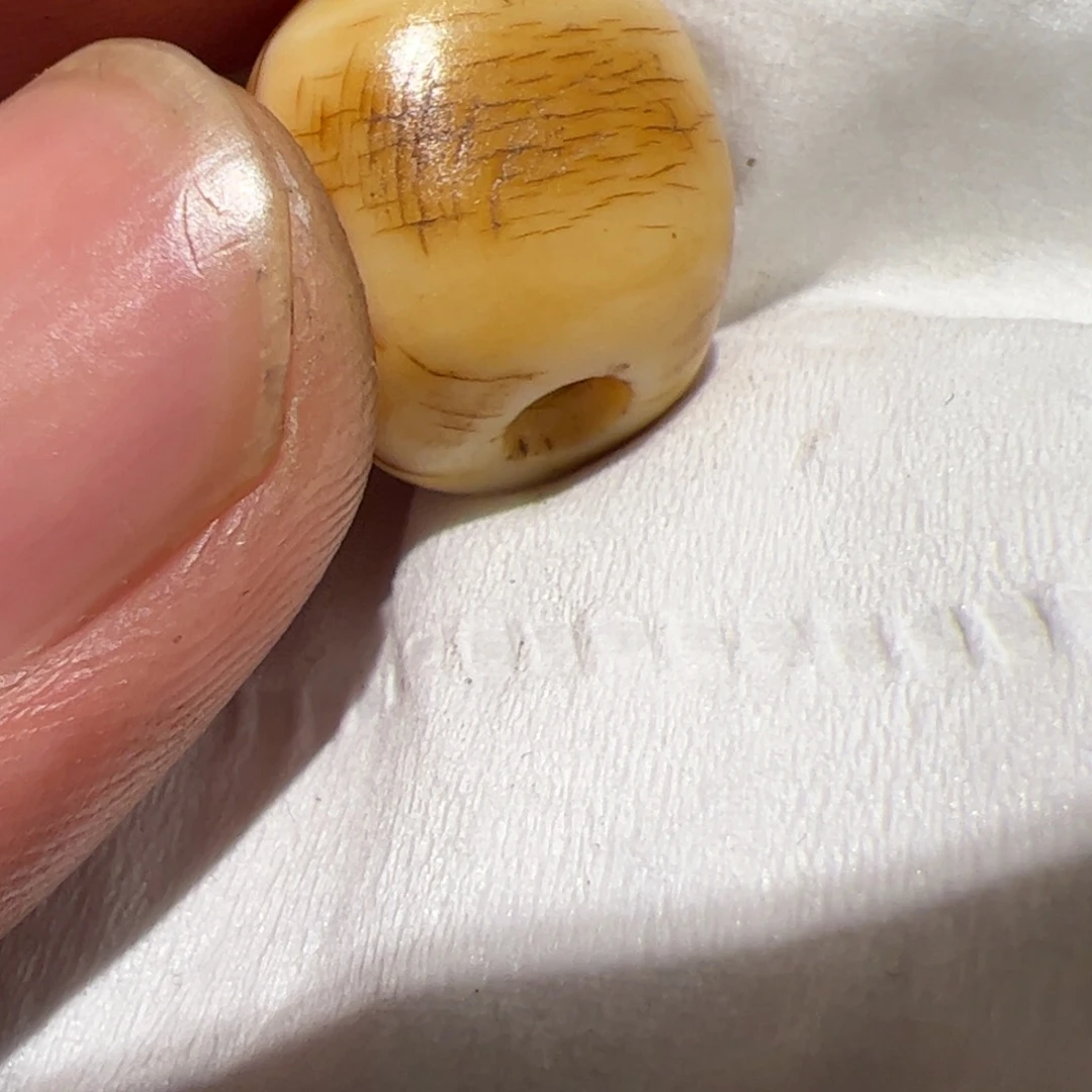 玻璃颈饰你在一起的