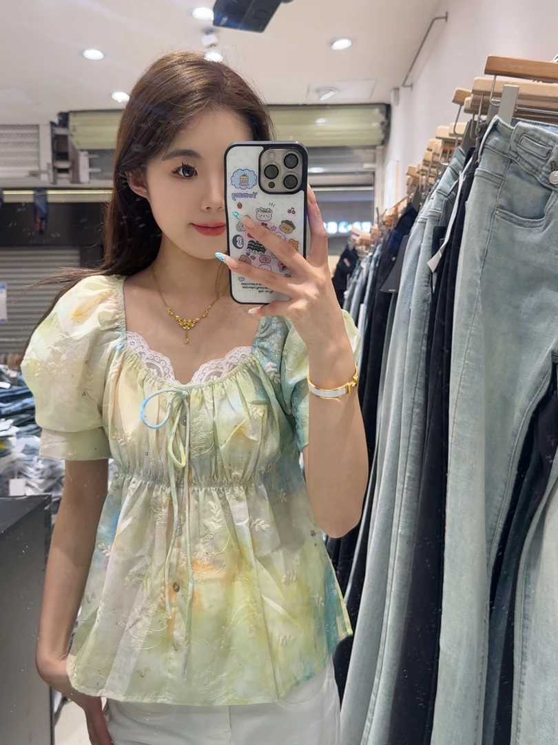花朵刺绣绑带碎花衬衫设计感显瘦短袖上衣