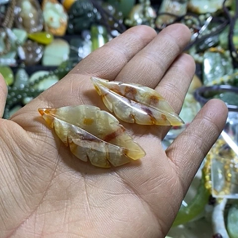 岫玉耳环未镶嵌一对