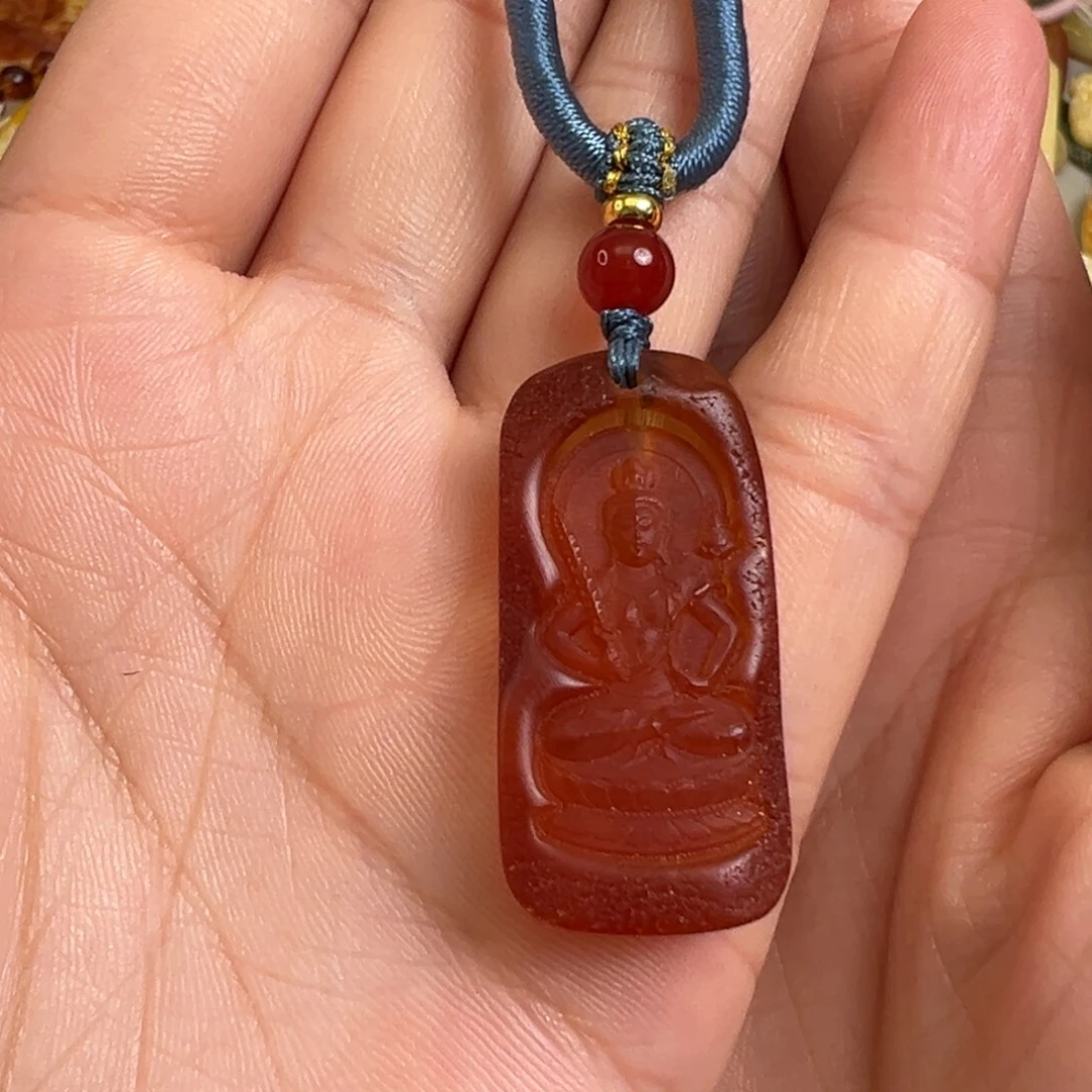 琥珀未镶嵌裸石琥珀