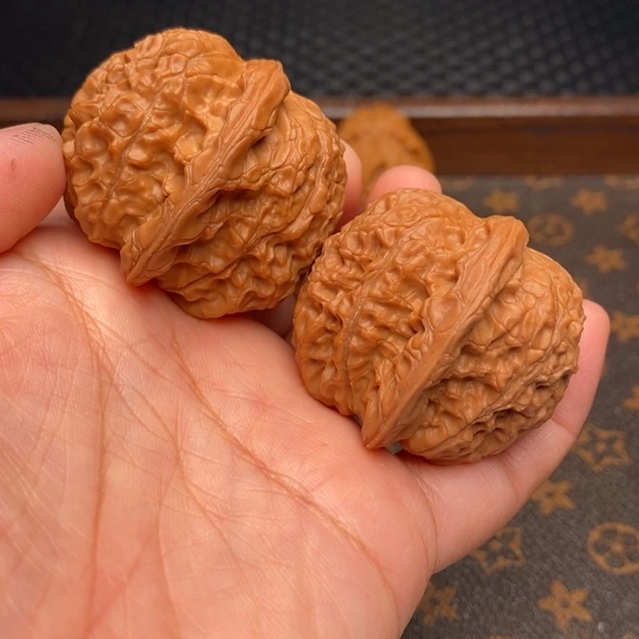 文玩核桃把件毕业血麒麟40尺