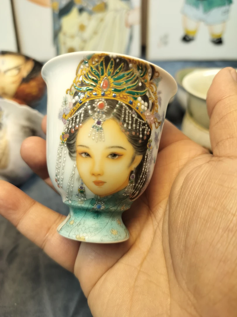 手绘陶瓷仕女陶瓷杯子