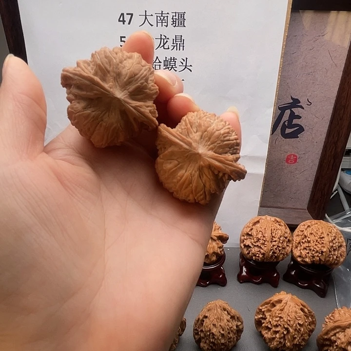 文玩核桃吊坠磨盘