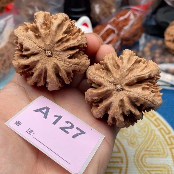 文玩核桃把件核桃