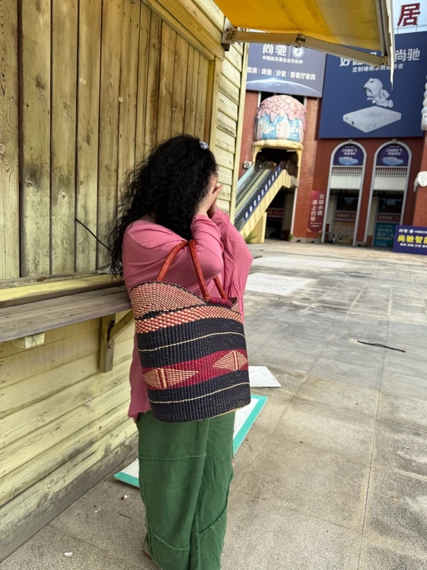 草编托特包休闲编织敞口手提包女士水桶包拼色富婆风