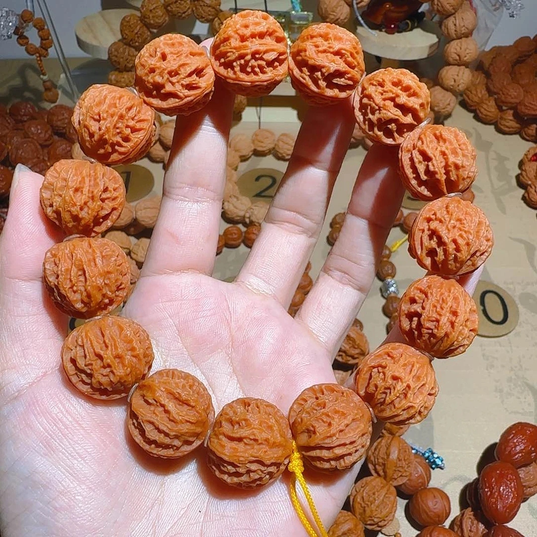用****8文玩核桃吊坠荔枝纹