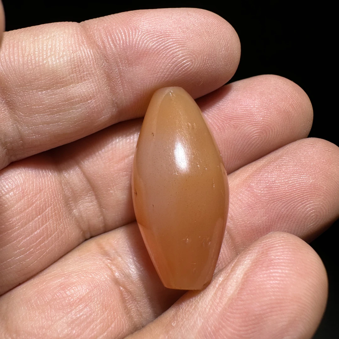 藏区老请请珠子漂亮