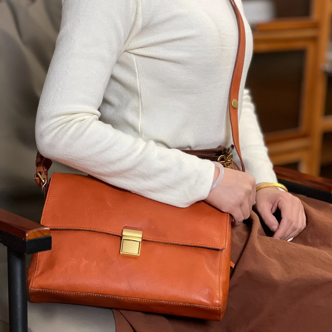 【法皮方糖包】知女新款法拉利牛皮公文包简约高级感单肩斜挎女包