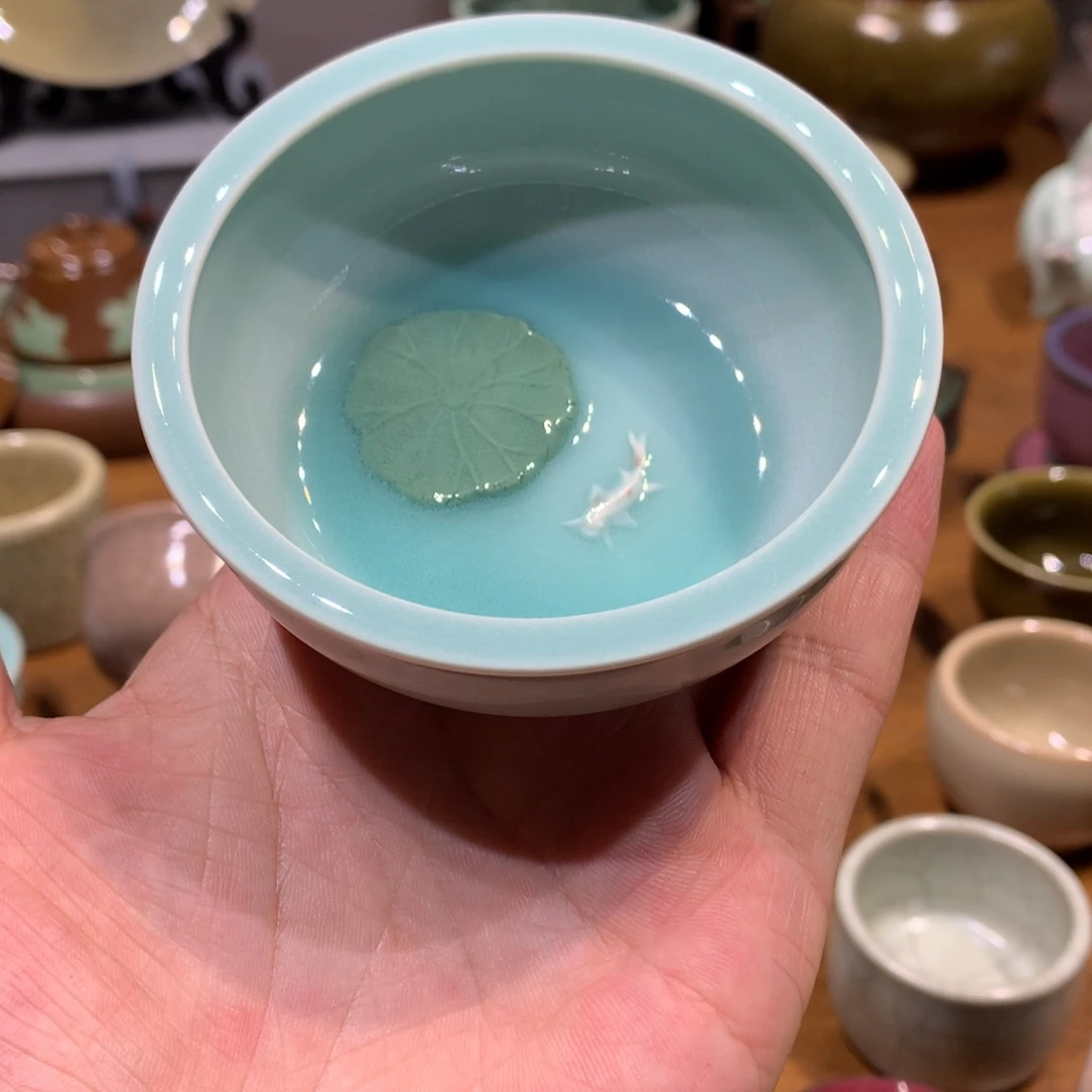 龙泉青瓷粉青主人杯