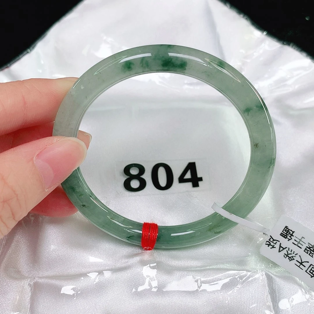 翡翠手镯（圆镯）未镶嵌