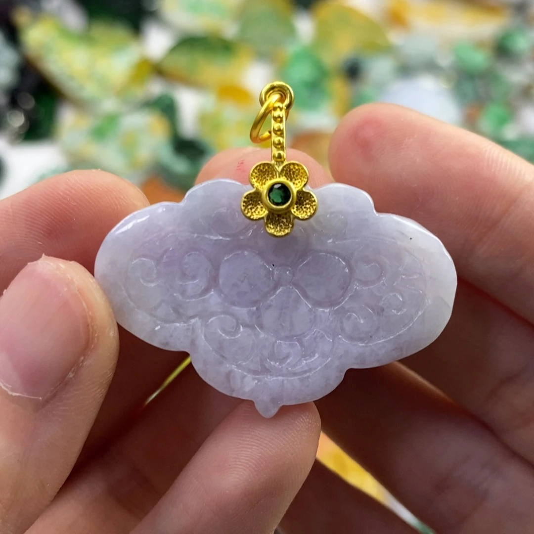 翡翠未镶嵌颈饰吊坠