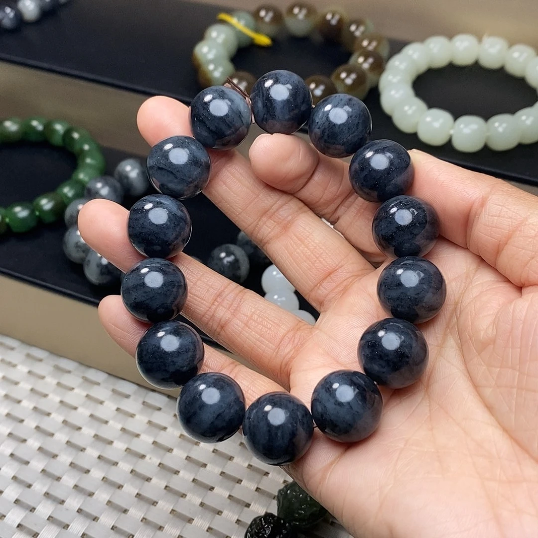 和田玉未镶嵌手链卡