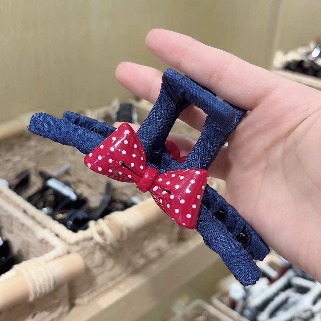 非金属布艺红色波点蝴蝶结抓夹