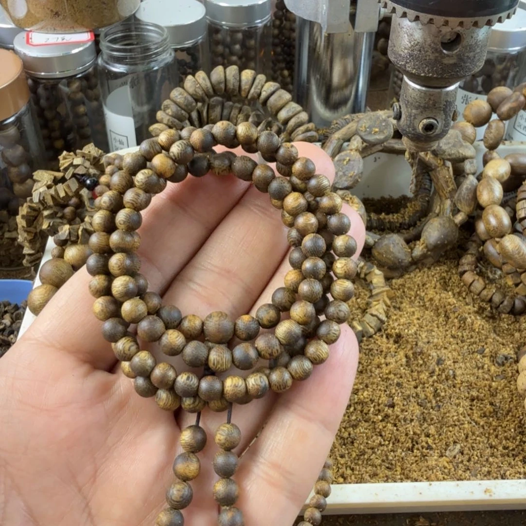 沉香沉香碎屑美***啊奇楠沉香乌身圆叶品种卡6多圈12克