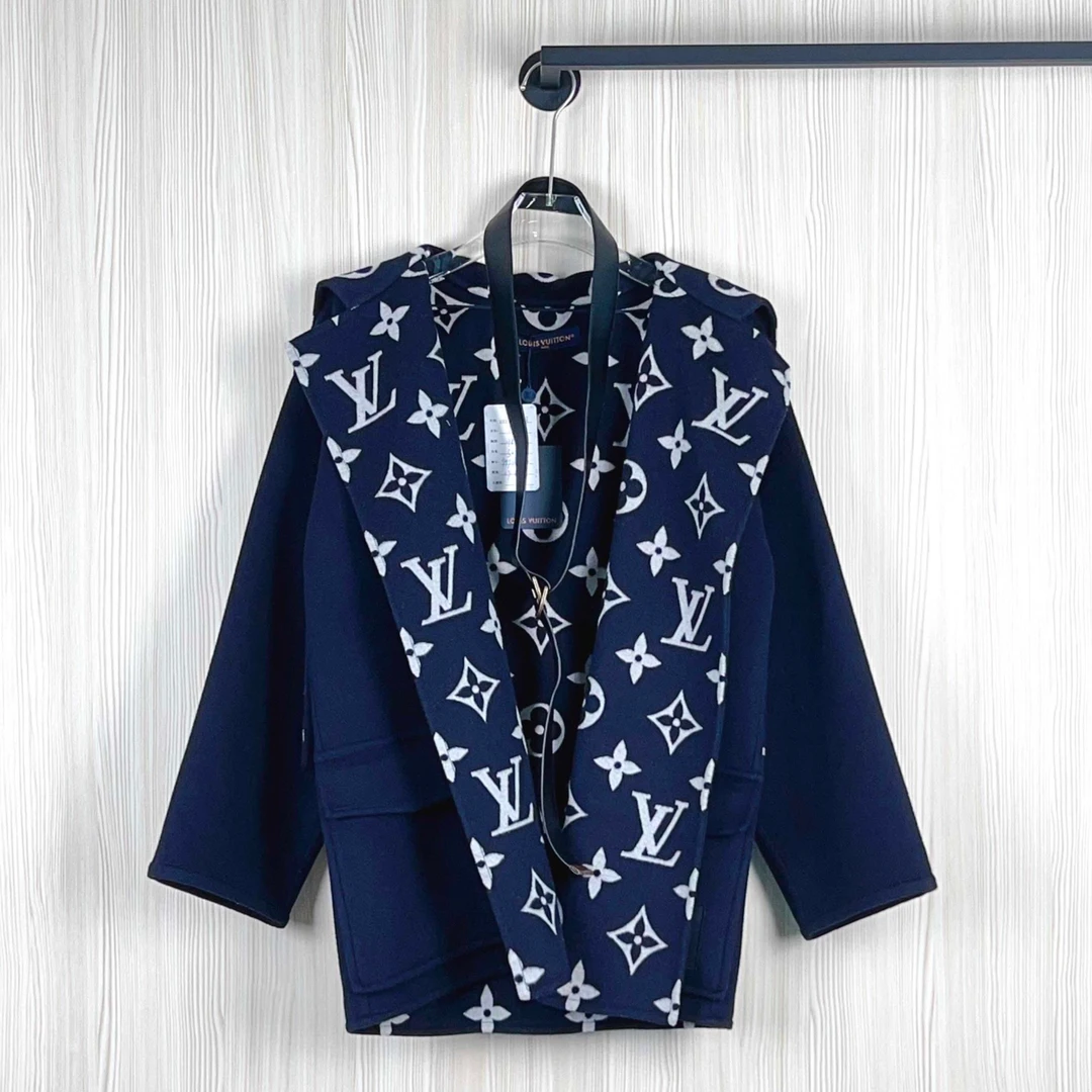 未使用 LouisVuitton/路易威登 大衣成色看直播尺码34 GSS24848