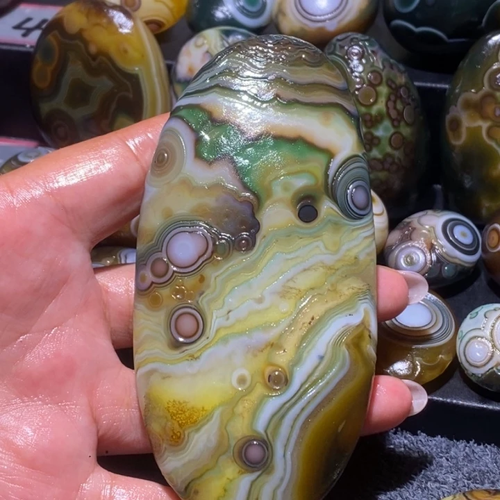 奇***人玛瑙/玉髓未镶嵌珠宝奇石