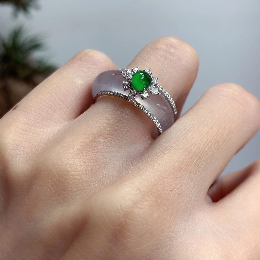 翡翠18K金镶嵌戒圈10号一套