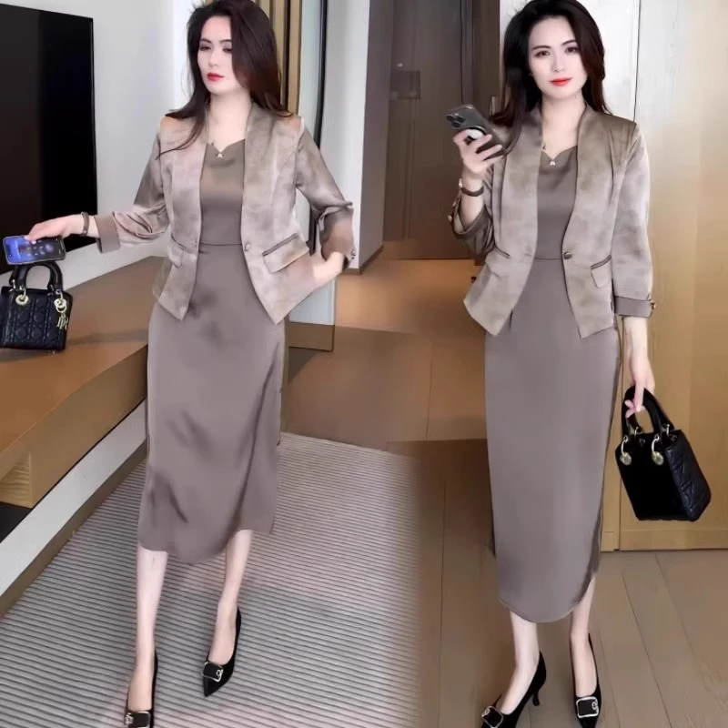 时尚西服套装裙女春夏新款洋气减龄显瘦短外套中长款连衣裙两件套