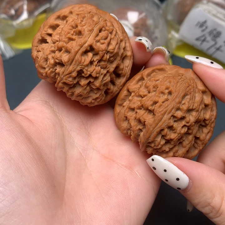 文玩核桃把件46-33023-0