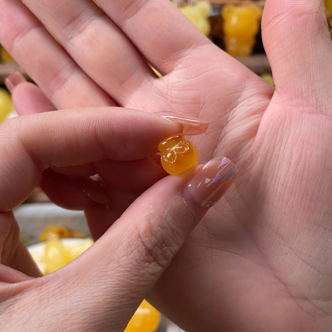 琥珀珠宝奇石未镶嵌静*