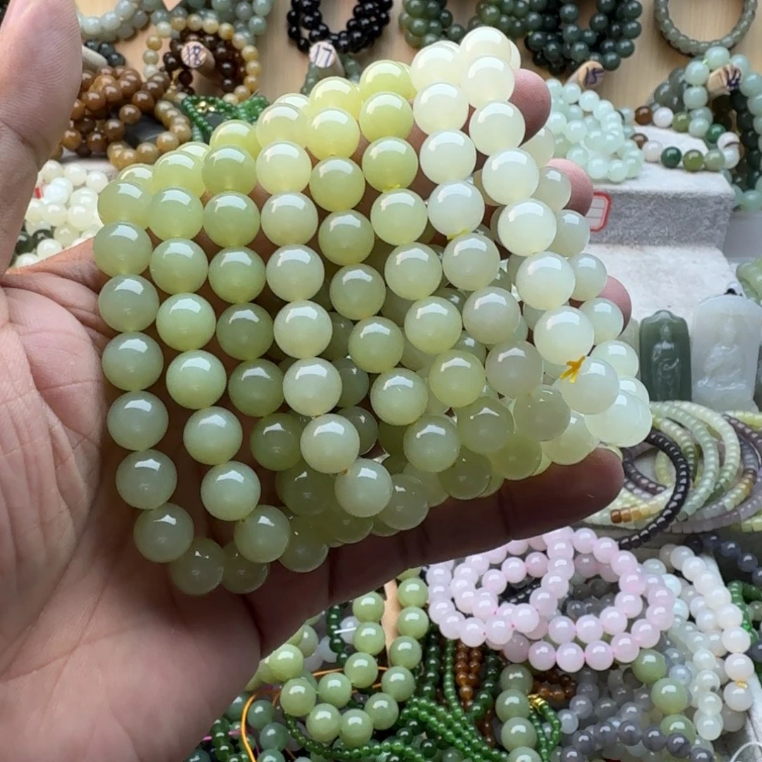 未镶嵌手链和田玉多样性发一