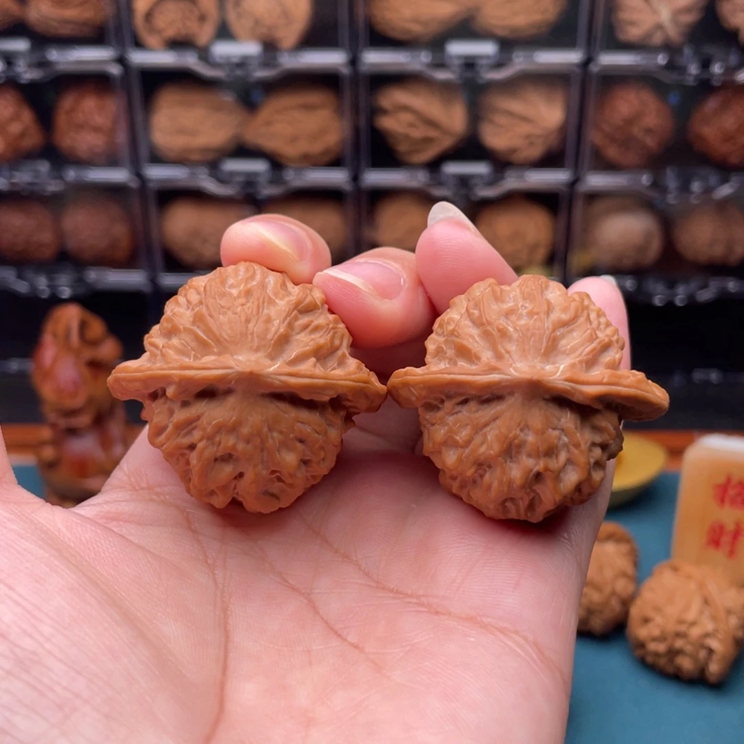 文玩核桃吊坠40全品瓷娃娃