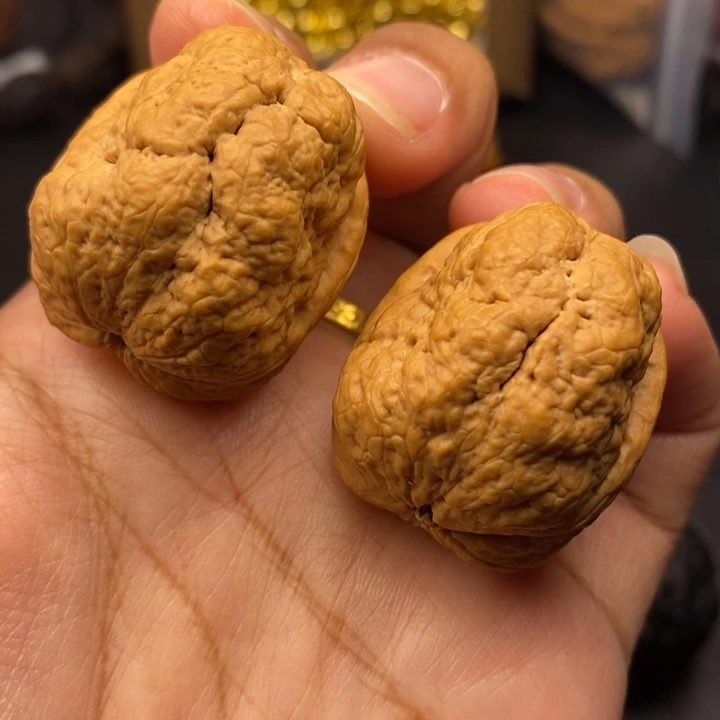 文玩核桃把件34尺肌肉蛙