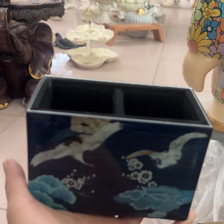 陶瓷瑕。。。。。。。。。。。。。