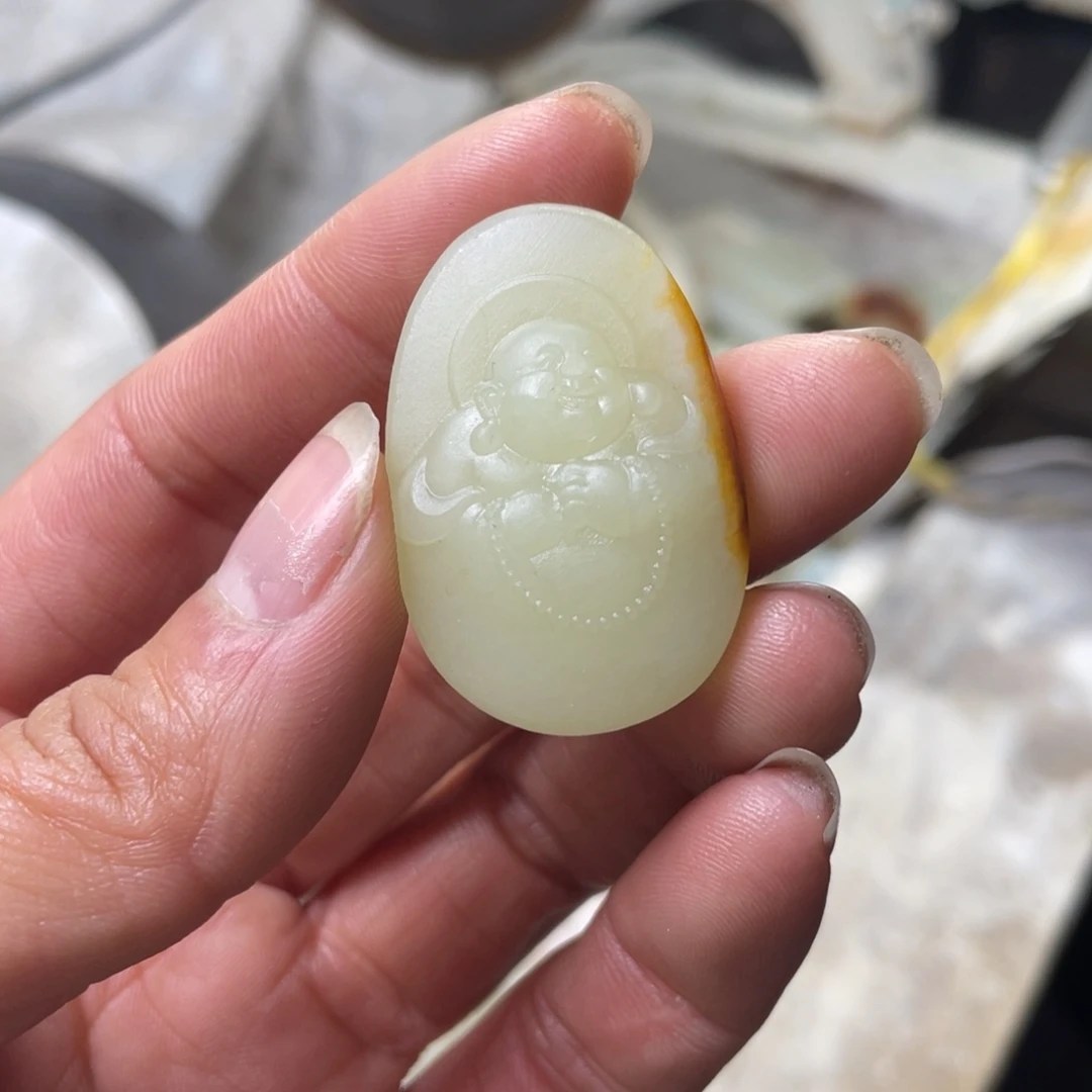 定制和田玉吊坠未镶嵌霸***子