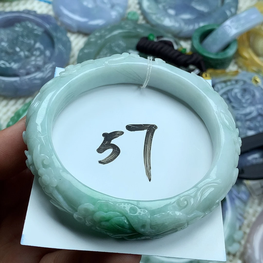 翡翠未镶嵌颈饰天然翡翠57.9