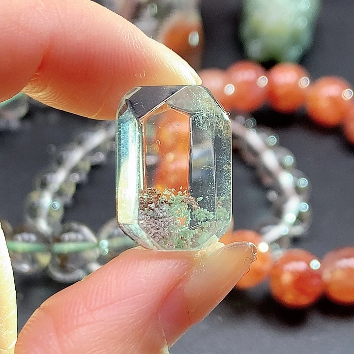 水晶吊坠(不含链)未镶嵌哎*跺