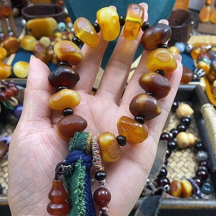 恩***惠手串蜜蜡未镶嵌手串