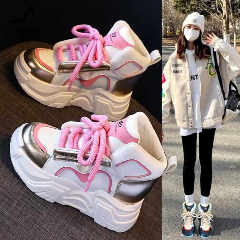 内增高高筒板鞋女2025年秋冬季拼色爆款超火流行休闲厚底面包鞋潮