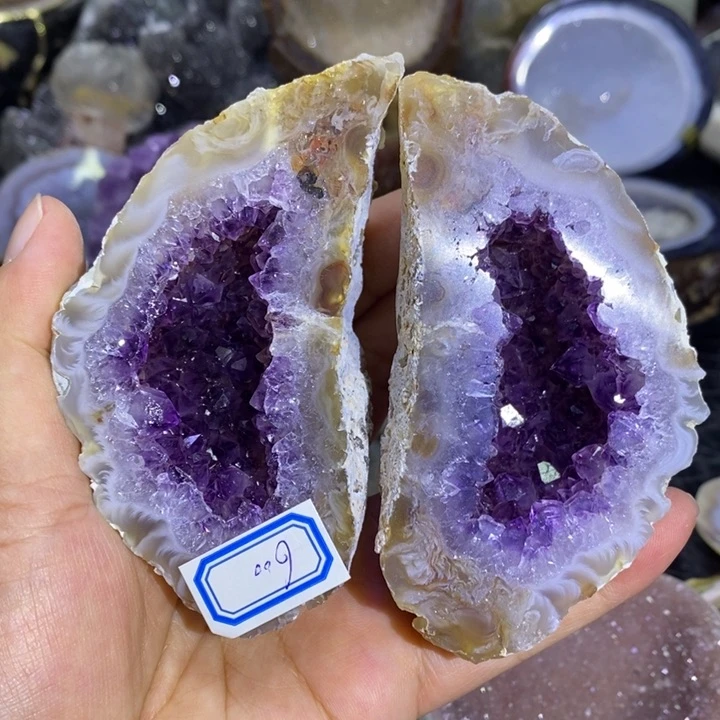 未镶嵌珠宝半成品水晶原皮洞