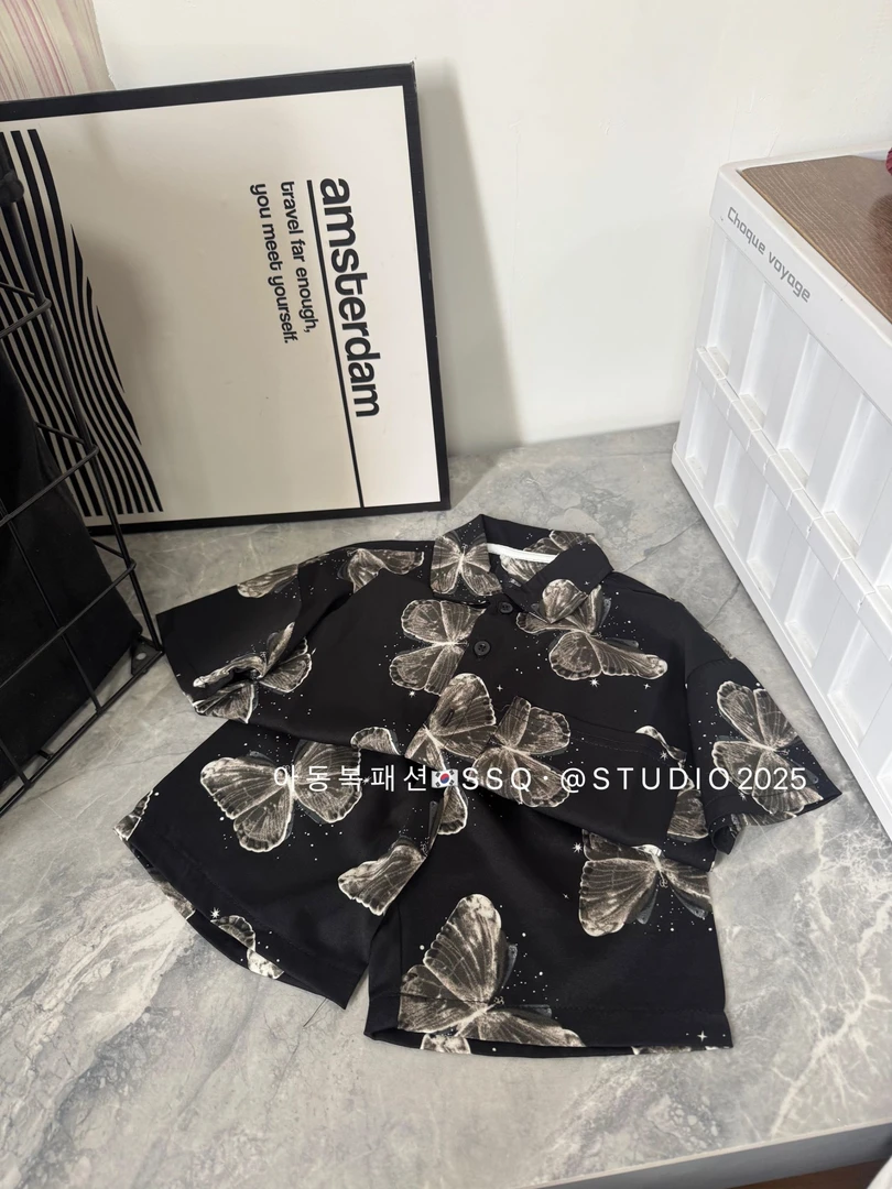 男童2025夏季蝴蝶短袖花衬衫背心休闲短裤中小童时髦气质儿童套装