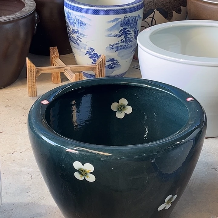 景德镇陶瓷鱼缸艺术