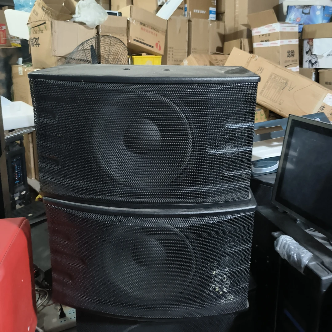 9新  10寸卡包音响，外观瑕疵，不售后