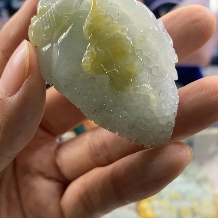 翡翠未镶嵌吊坠(不含链)2578