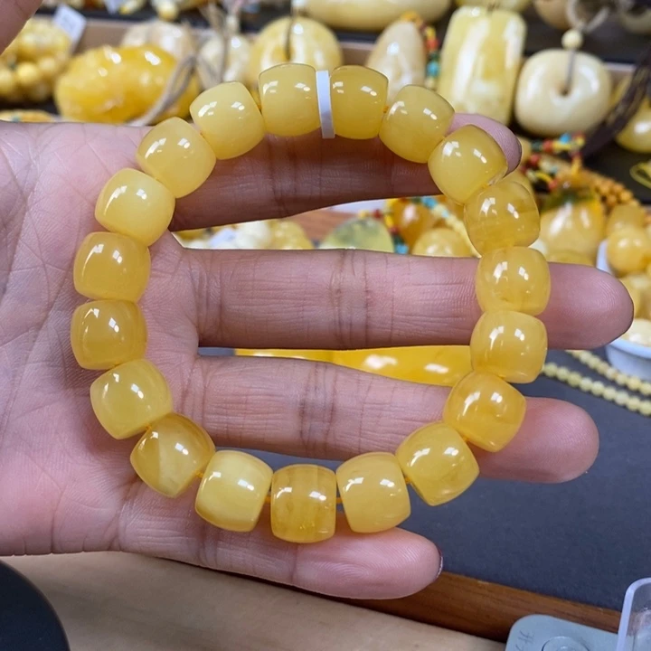 琥珀颈饰未镶嵌单圈