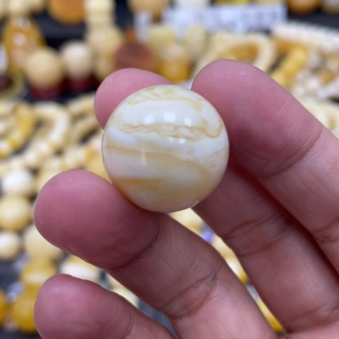 琥珀珠宝奇石未镶嵌拥**来21mm