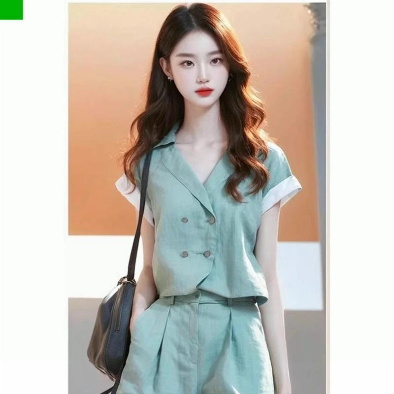 气质穿搭一整套独特别致蓝色短袖衬衫短裤亚麻两件套装女2025新款